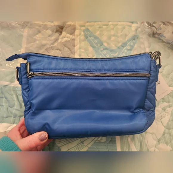 Brand new lug brand dash in azure blue - Picture 3 of 4